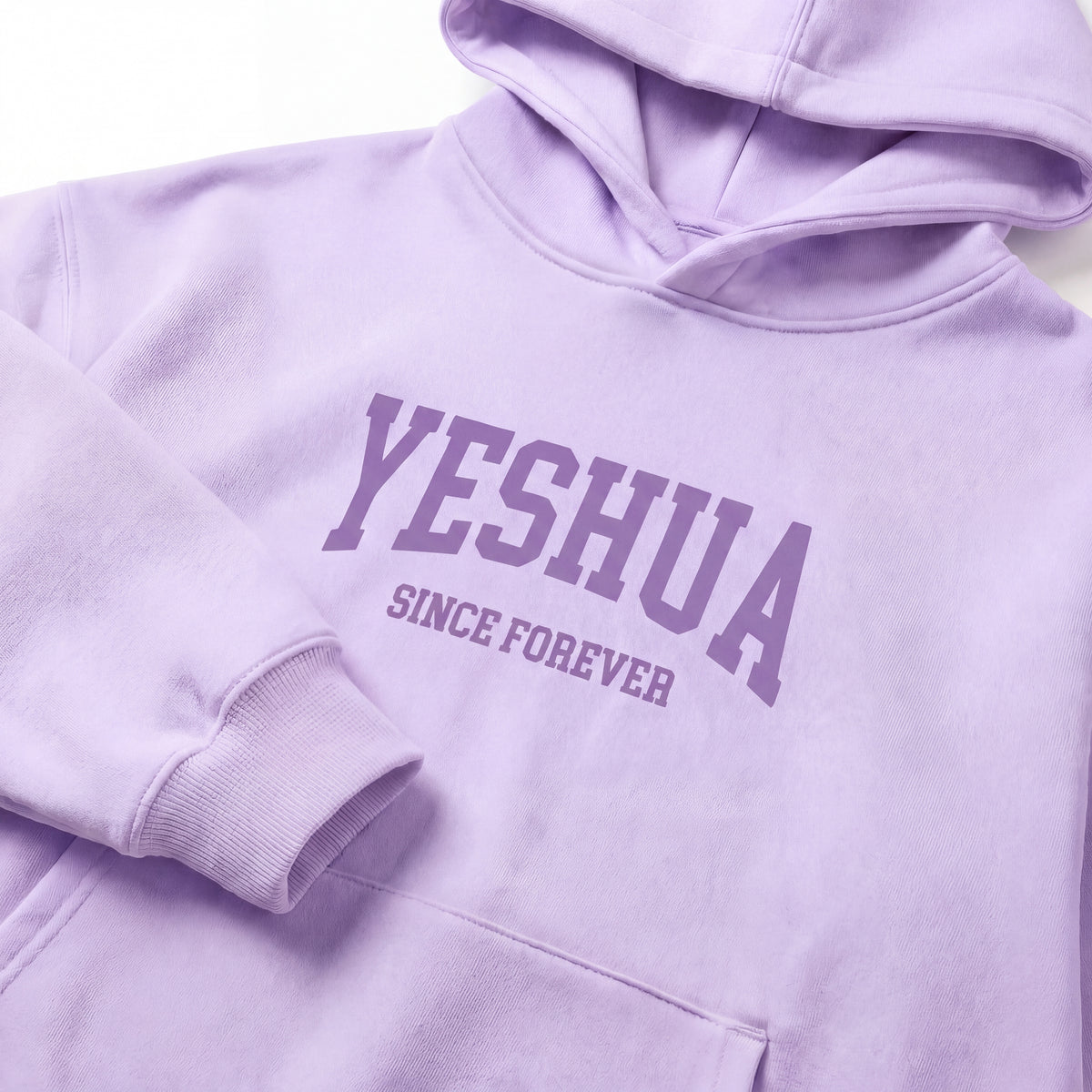 Yeshua hoodie – Lavendel, detaljbild av logotyp och tyg